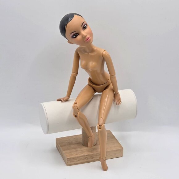 2011 Spin Master Liv Doll Alexis Its My Nature Hazel Eyes Includes 2 Wigs & Logo - Picture 9 of 10